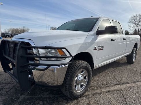 Used 2018 RAM 2500 Tradesman w/ Chrome Appearance Group image 7