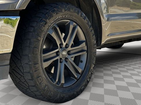 Used 2020 Ford F150 Lariat AWD/4WD image 8