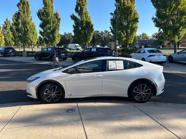 Used 2026 Toyota Prius Limited AWD/4WD image 4