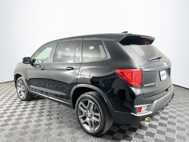 Used 2023 Honda Passport EX-L image 4