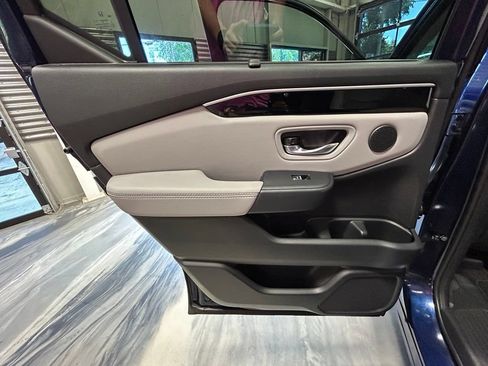 Used 2023 Honda Pilot Touring image 50
