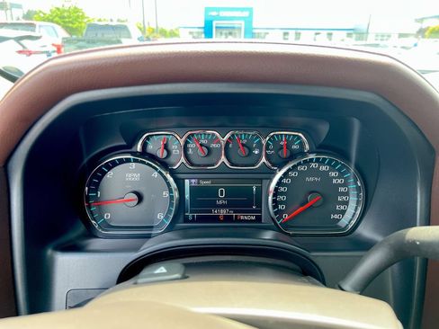 Used 2016 Chevrolet Silverado 1500 High Country w/ High Country Premium Package AWD/4WD image 11