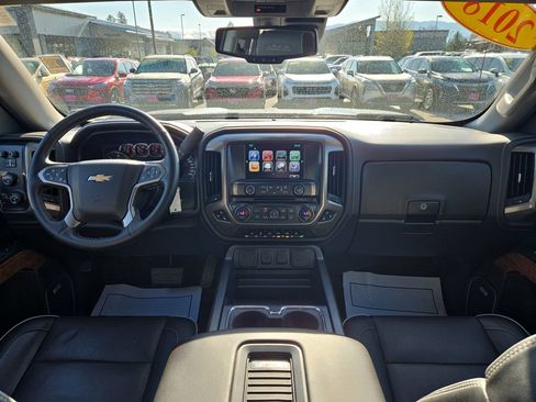 Used 2018 Chevrolet Silverado 1500 High Country w/ High Desert Package AWD/4WD image 20