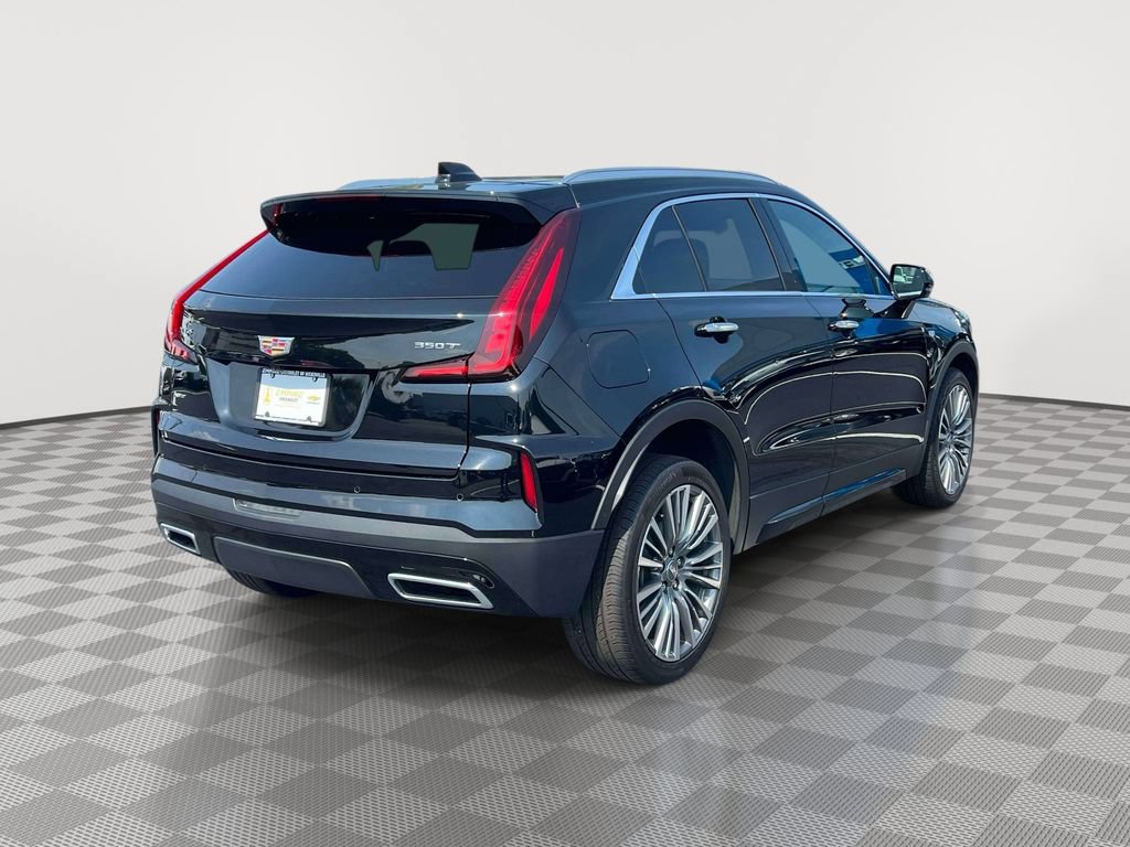 Used 2024 Cadillac XT4 Premium Luxury AWD/4WD image 5