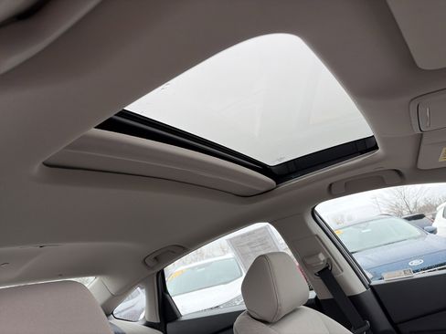 Used 2023 Honda Accord EX image 14