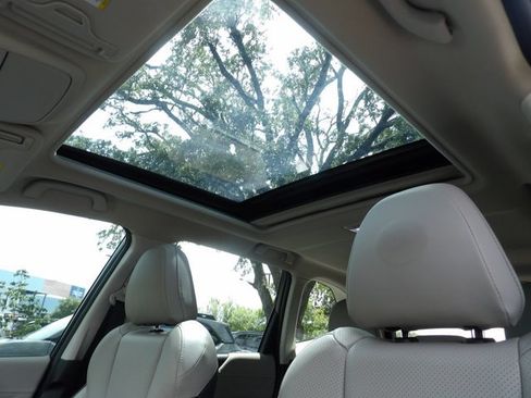Certified 2024 Subaru Forester Limited w/ Convenience Package AWD/4WD image 16