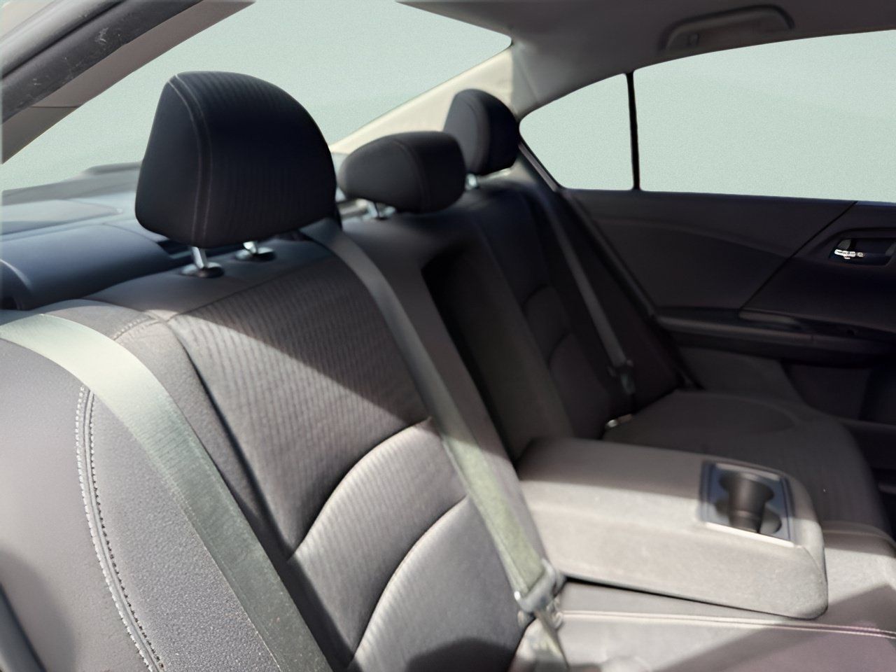 Used 2015 Honda Accord Sport image 9