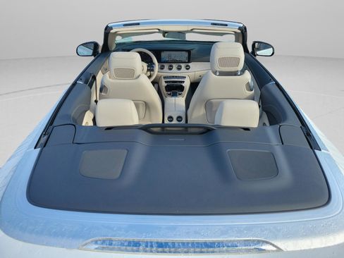 Used 2022 Mercedes-Benz E 450 Cabriolet image 32