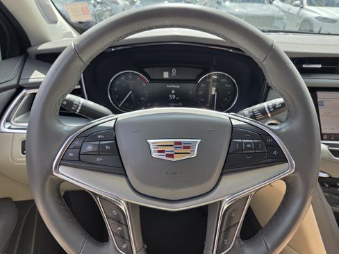 Used 2021 Cadillac XT5 Premium Luxury AWD/4WD image 26