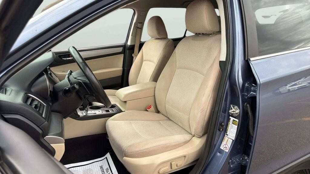 Used 2017 Subaru Outback 2.5i Premium AWD/4WD image 12