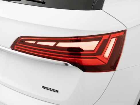 Used 2023 Audi Q5 2.0T Premium Plus w/ Premium Plus Package image 17