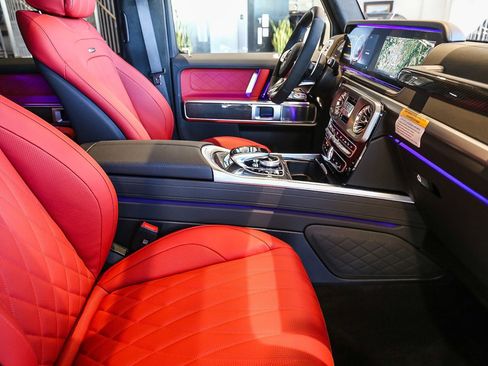 New 2024 Mercedes-Benz G 63 AMG 4MATIC image 12