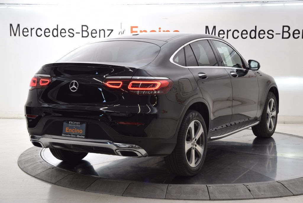 Used 2021 Mercedes-Benz GLC 300 4MATIC Coupe image 6