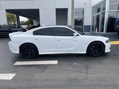 Used 2022 Dodge Charger R/T image 9