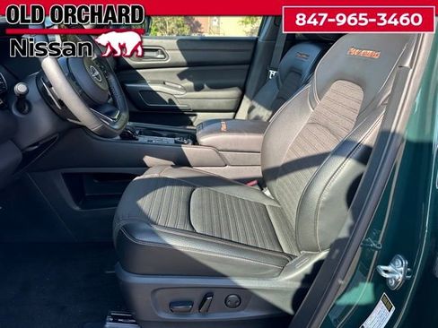 Used 2024 Nissan Pathfinder Rock Creek image 9
