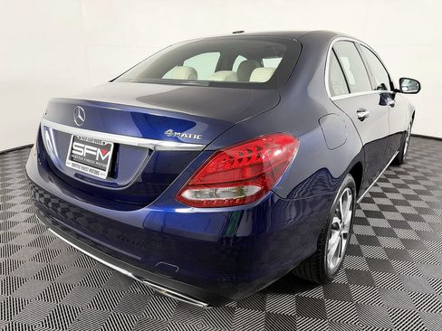 Used 2018 Mercedes-Benz C 300 4MATIC Sedan image 9