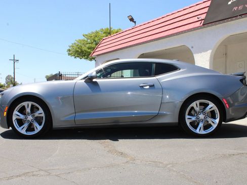 Used 2019 Chevrolet Camaro SS RWD image 33
