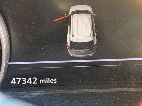 Used 2024 Nissan Rogue SV image 9