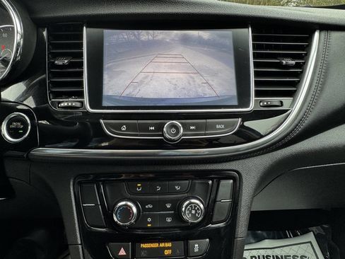 Used 2018 Buick Encore Preferred image 18