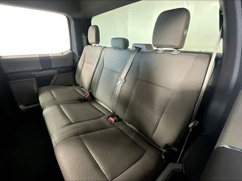 Used 2018 Ford F150 XLT image 25