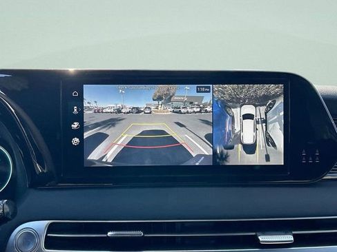 Used 2024 Hyundai Palisade Calligraphy image 16