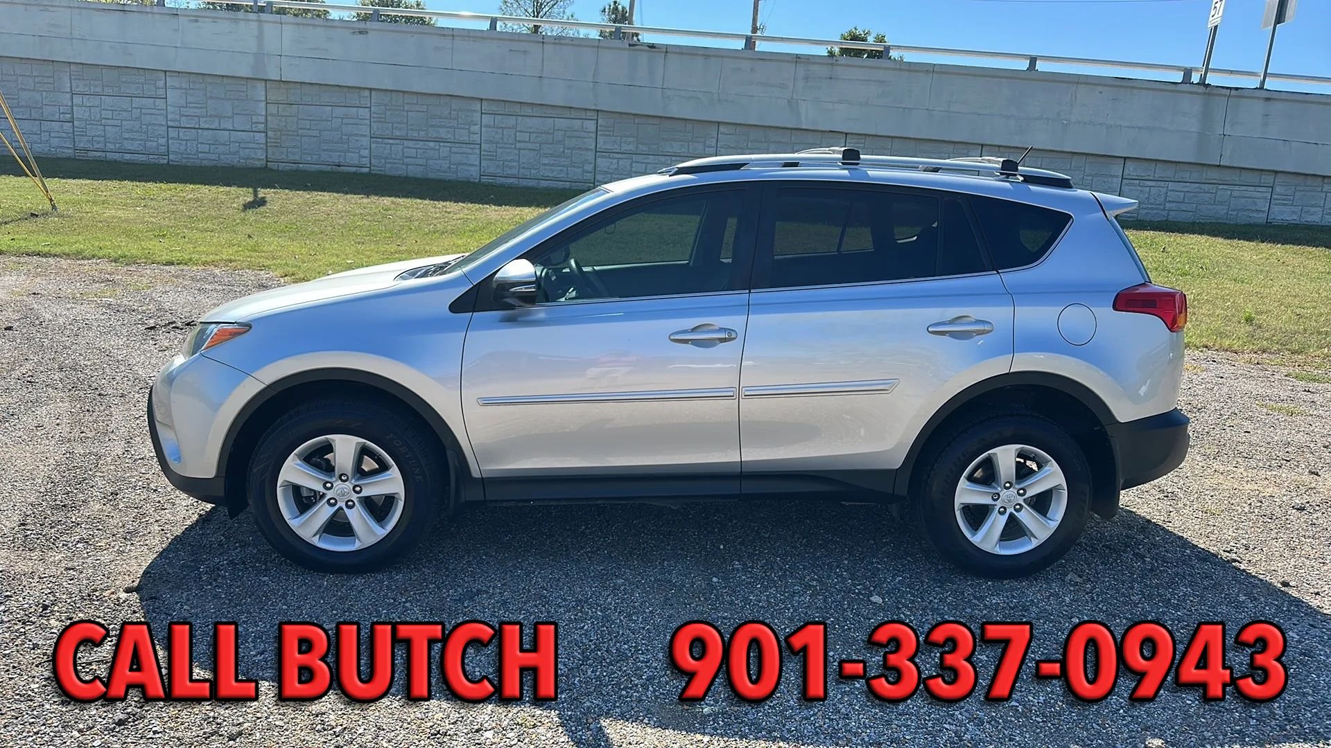 Used 2014 Toyota RAV4 XLE FWD image 1