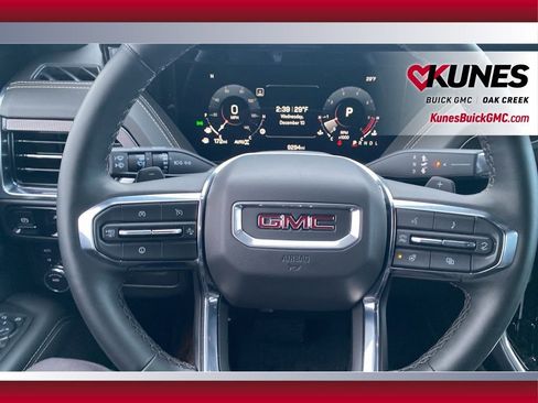 Used 2025 GMC Yukon Elevation w/ LPO, Floor Liner Package image 11