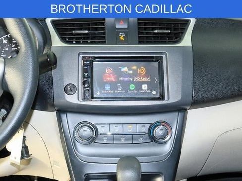 Used 2017 Nissan Sentra S image 20