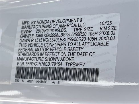 New 2025 Honda Pilot Touring image 29