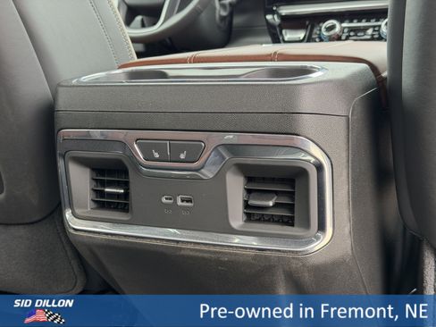 Used 2025 GMC Sierra 3500 Denali Ultimate AWD/4WD image 22