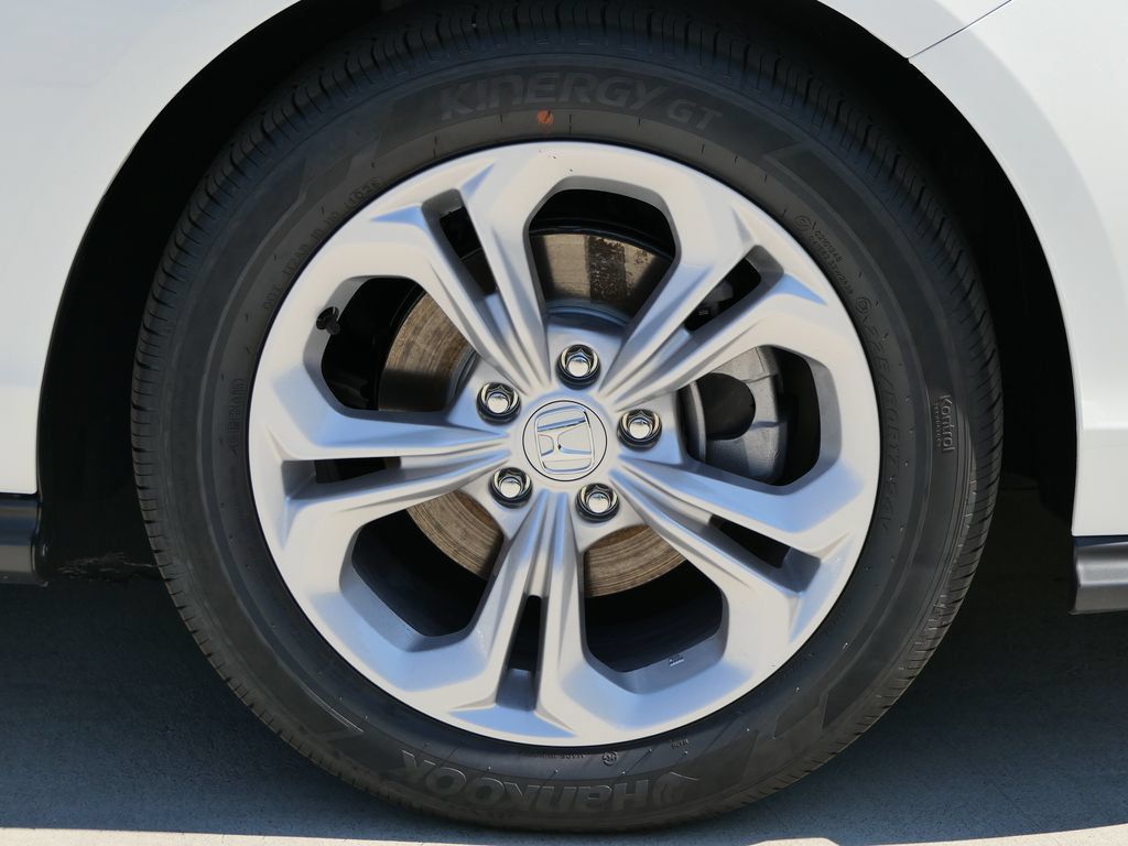 New 2026 Honda Accord LX image 11