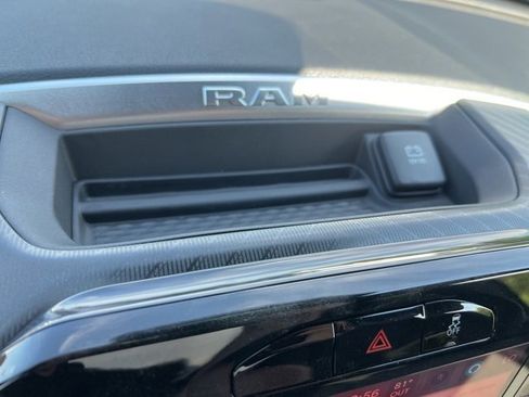 Used 2025 RAM 2500 Big Horn image 28