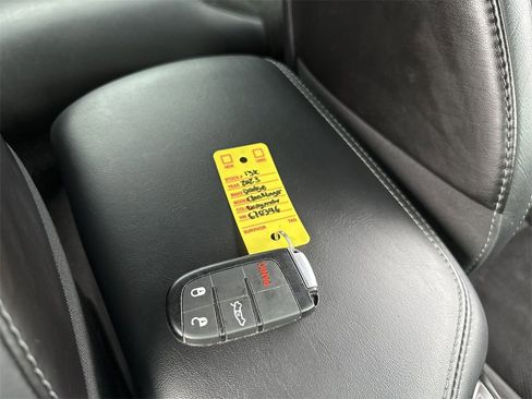 Used 2023 Dodge Challenger R/T w/ Plus Package image 28