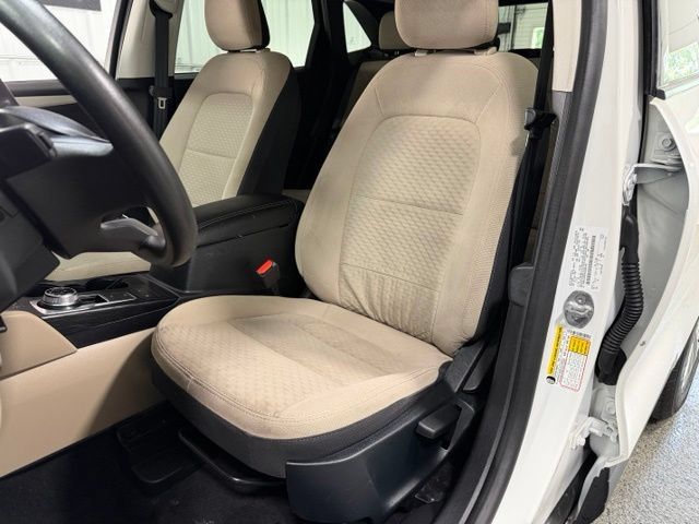 Used 2022 Ford Escape SE AWD/4WD image 17