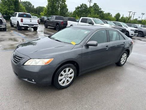 Used 2007 Toyota Camry XLE FWD image 13