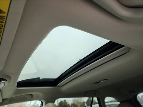 Certified 2022 Subaru Outback Limited image 27