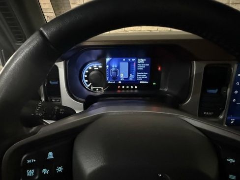 Used 2023 Ford Bronco Outer Banks w/ Sasquatch Package image 15