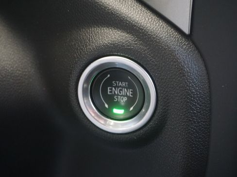 Used 2021 Chevrolet Silverado 2500 LTZ image 32