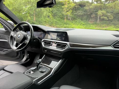 Used 2021 BMW 330i Sedan w/ Driving Assistance Package RWD image 23