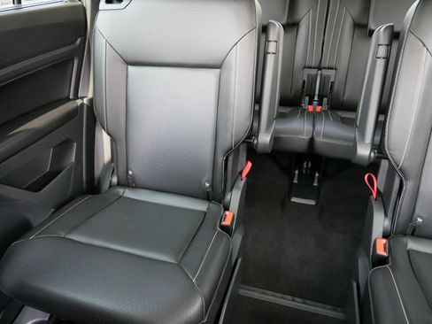 Used 2021 Volkswagen Atlas SEL image 12