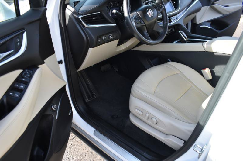 Used 2020 Buick Enclave Essence w/ Sound and Sites Package AWD/4WD image 18