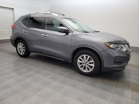 Used 2017 Nissan Rogue SV FWD image 11