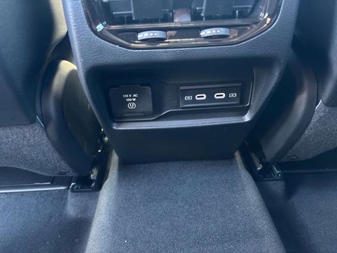 New 2026 Jeep Grand Cherokee Altitude image 6