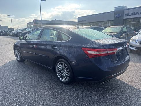 Used 2017 Toyota Avalon Limited w/ All Weather Liner Package image 5