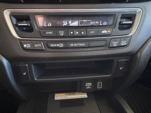 Used 2022 Honda Passport TrailSport image 21