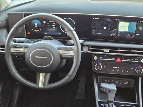 Used 2025 Hyundai Tucson SEL FWD image 26