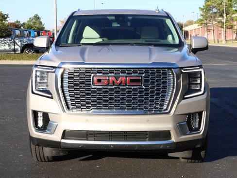Used 2021 GMC Yukon Denali image 33