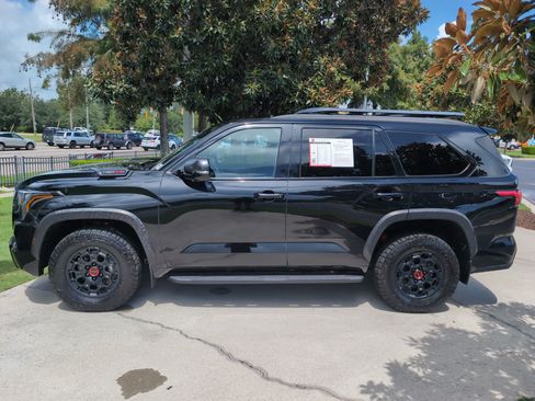 Certified 2025 Toyota Sequoia TRD Pro AWD/4WD image 7