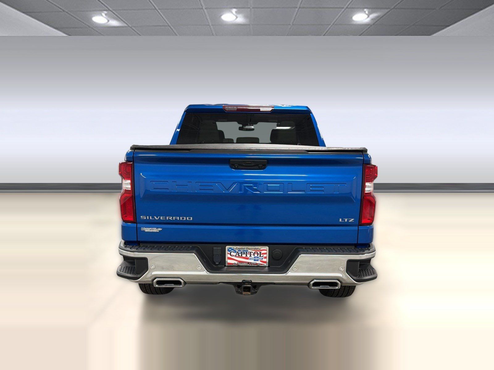 Used 2023 Chevrolet Silverado 1500 LTZ AWD/4WD image 9