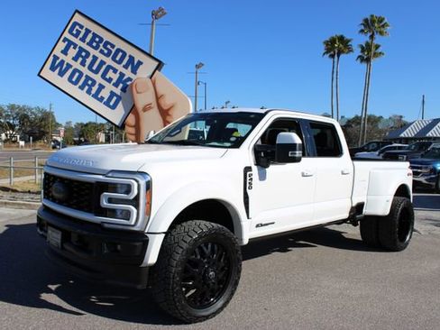 Used 2023 Ford F450 Lariat image 1